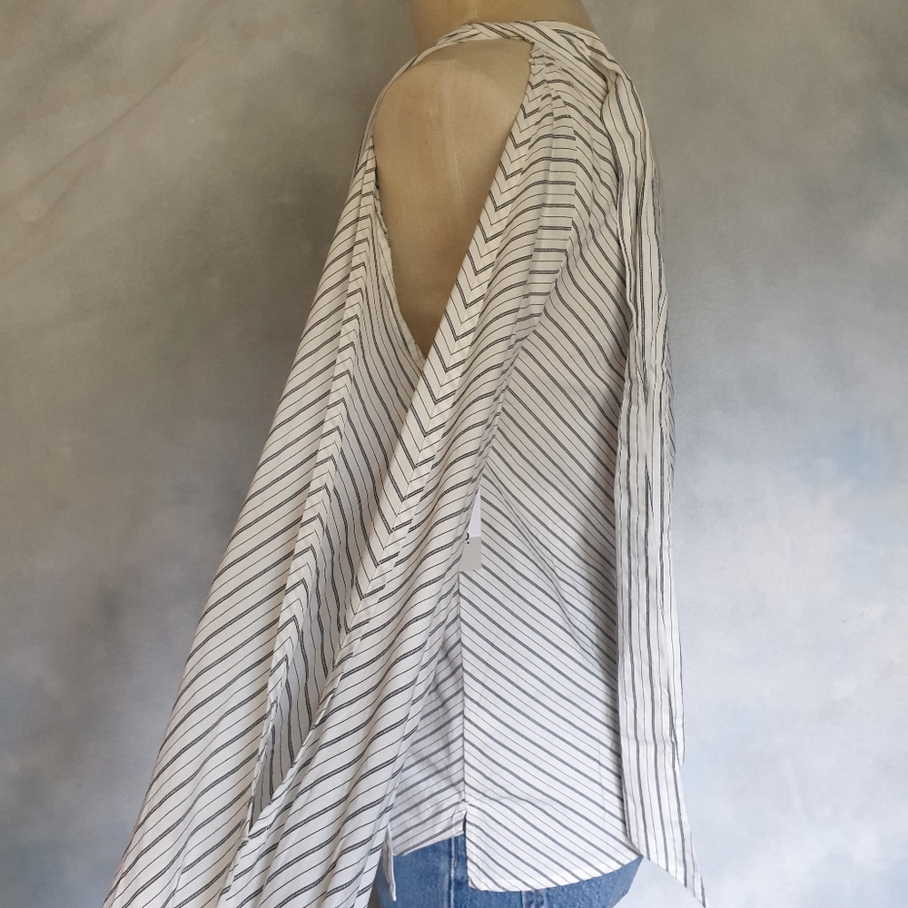 BP. Black & White Pinstripe Split Long Sleeve One Shoulder Dress Blouse Sz XXS - Picture 3 of 16